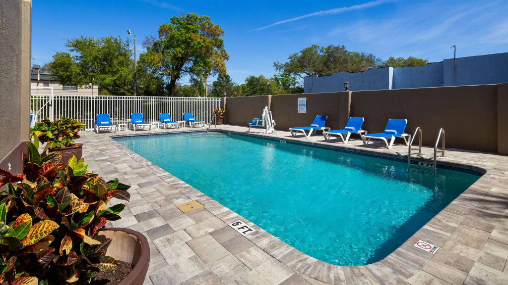 Best Western Tampa