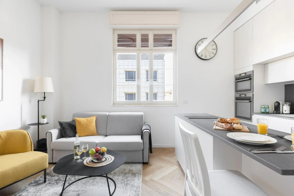 Levontin 5 apartment - by SeaN'rent