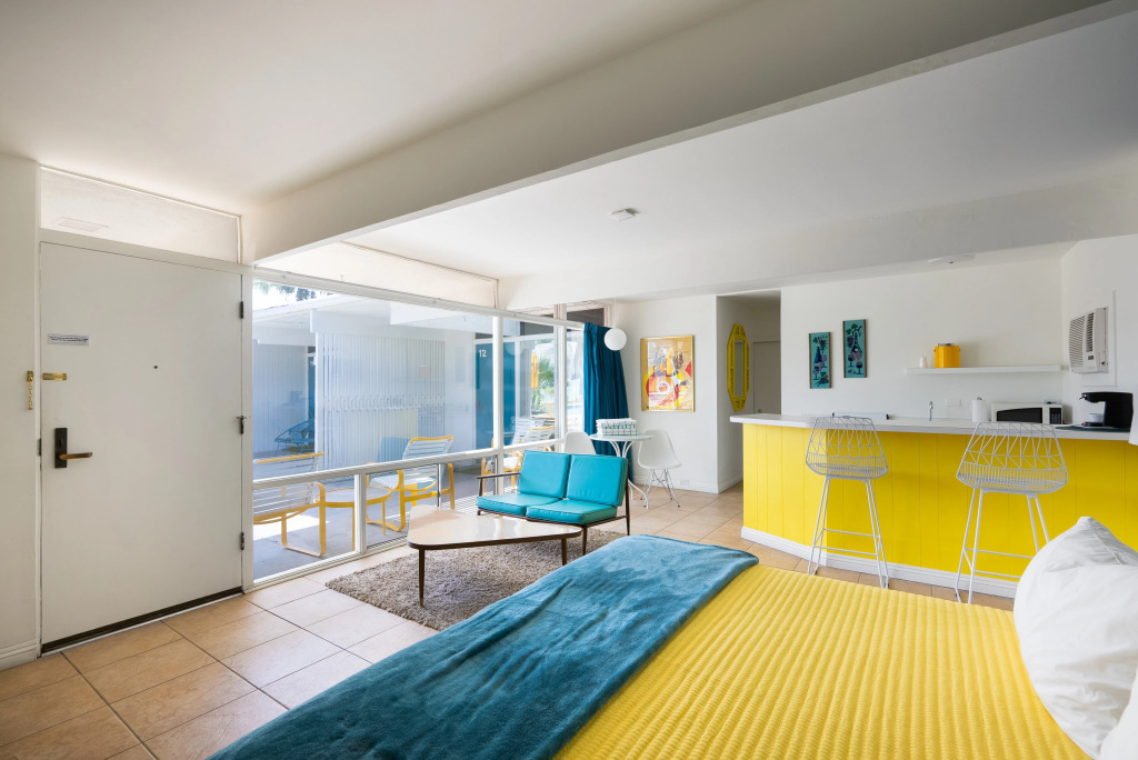Monkey Tree Hotel 11