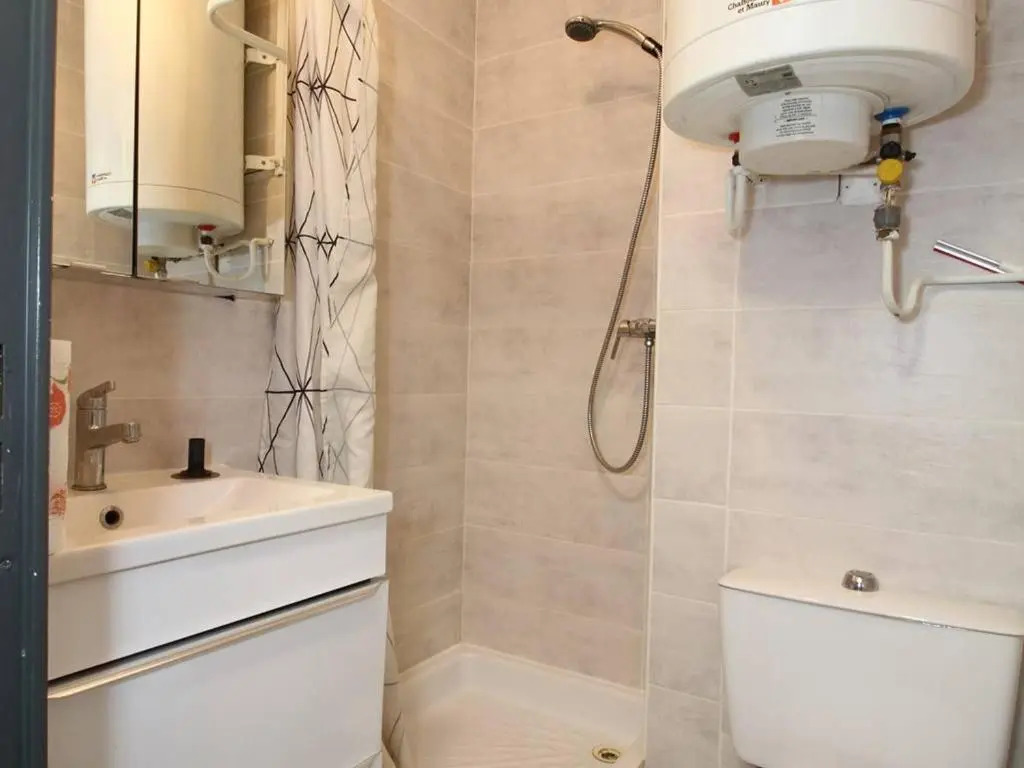 Appartement Balaruc-les-Bains, 2 pièces, 4 personnes - FR-1-553-91