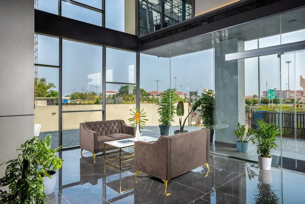PRESIDENCY AIRPORT HOTEL
