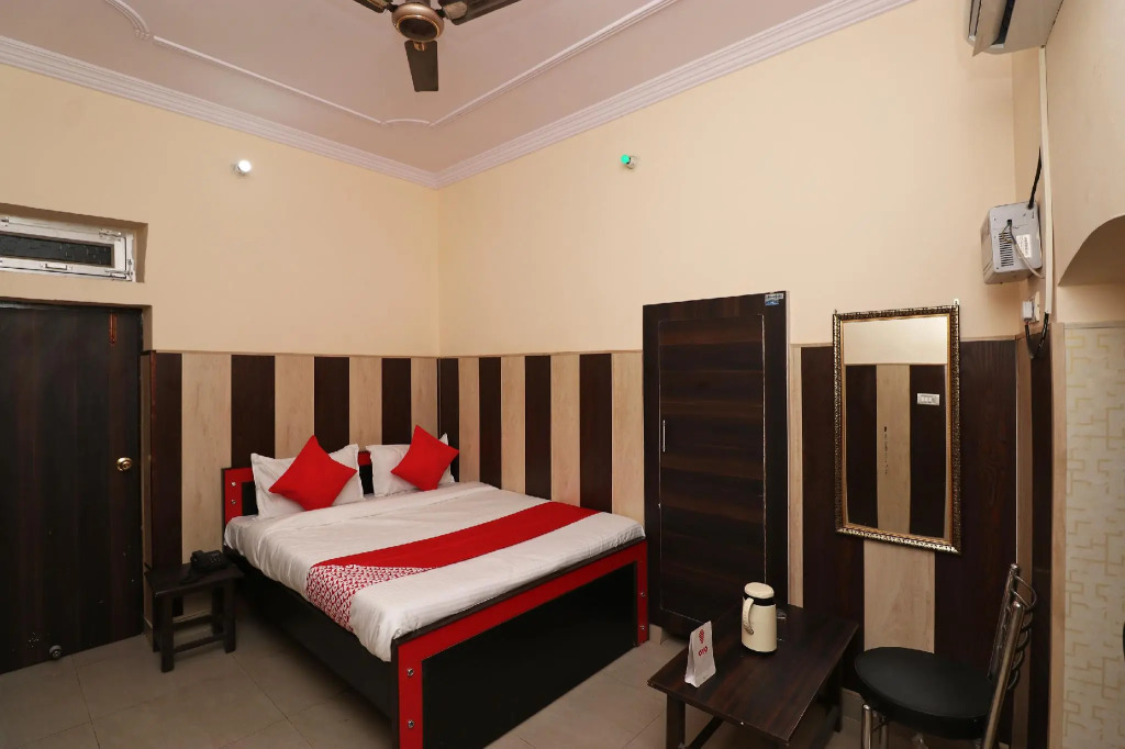 New Hotel Rajdhani Guest House By OYO Rooms