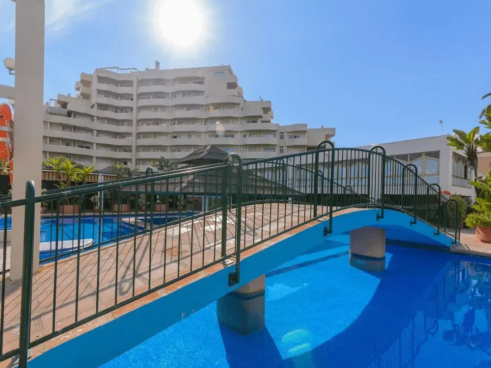 Belvilla by OYO Apartamento Benal Beach