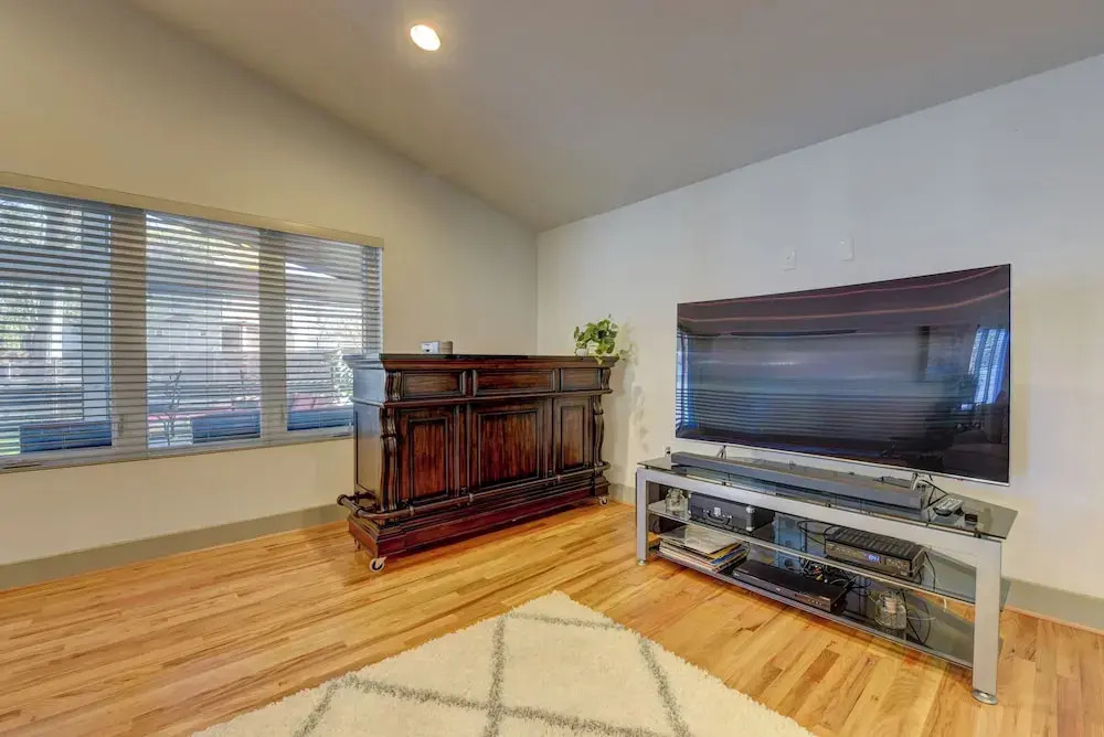 Modern Home with Yard 3 Mi to Uptown Charlotte