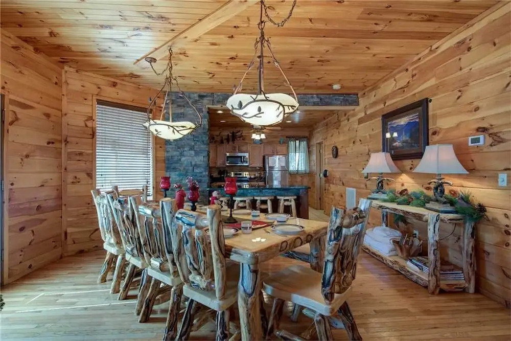 Starry Nights Lodge - Five Bedroom Cabin