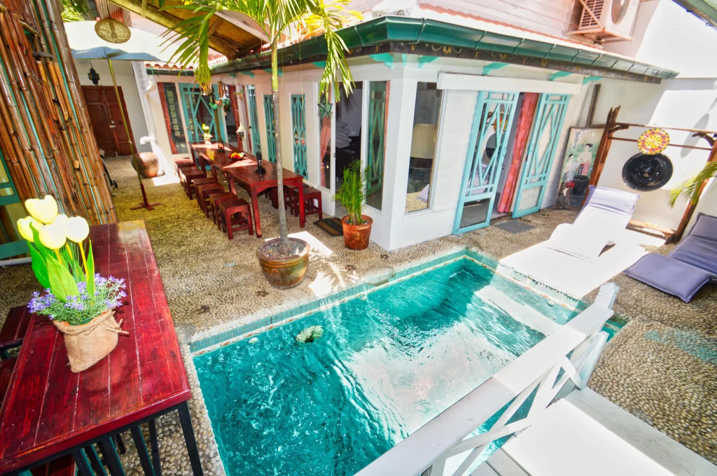 ROMANTIC Pool Villa - 6 Bedroom - Private Pool & Absolute Privacy - Perfect for Groups