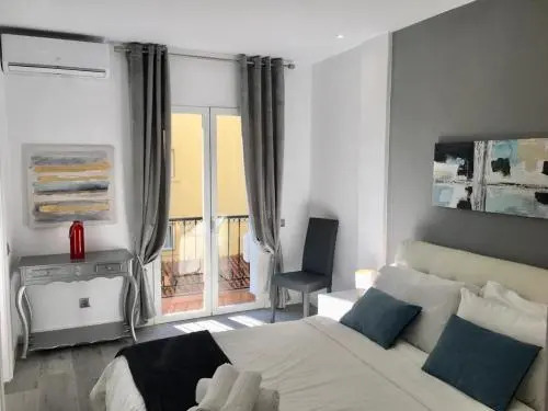 Loger Confort Apartments Beach&Pool
