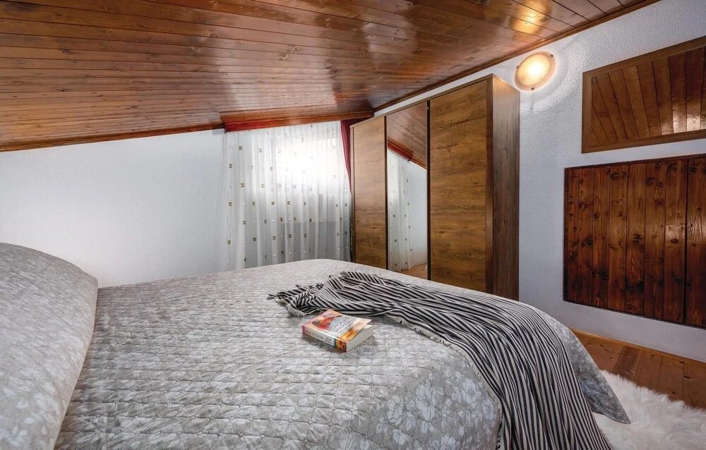 Awesome Apartment in Rovinj With 1 Bedrooms, Wifi and Outdoor Swimming Pool