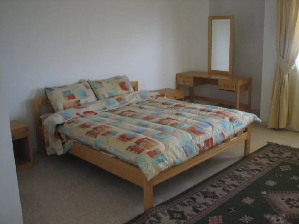 Dynasty Hotel