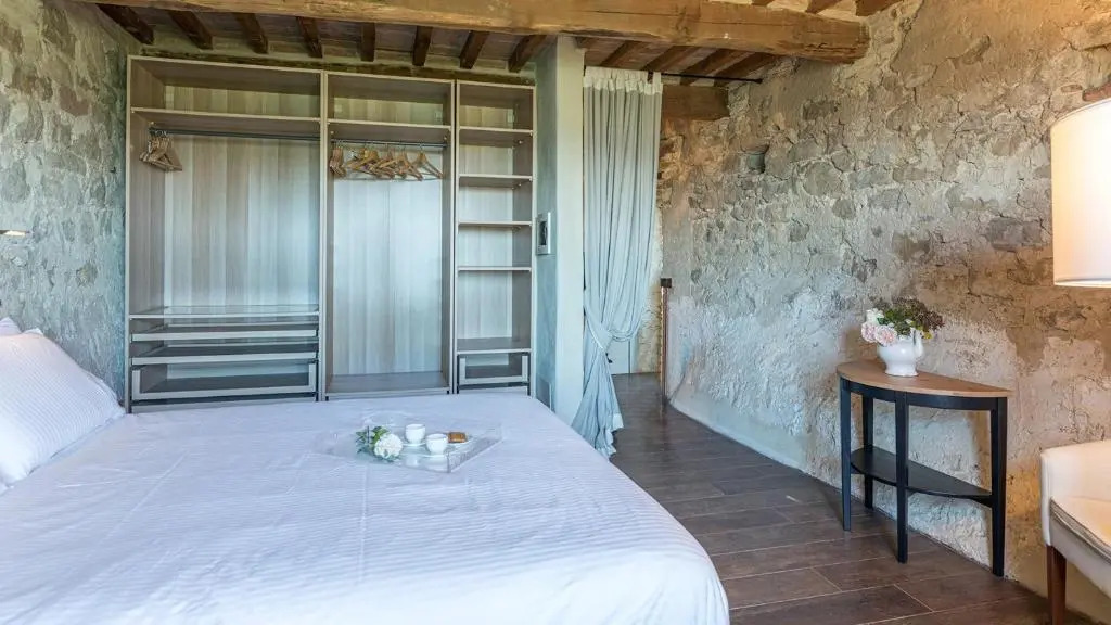 San Lorenzo - Luxury Monastery