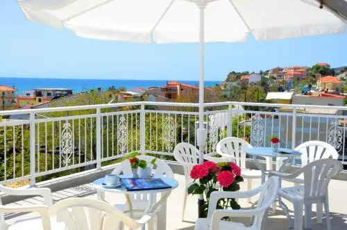 Hotel TRIADA