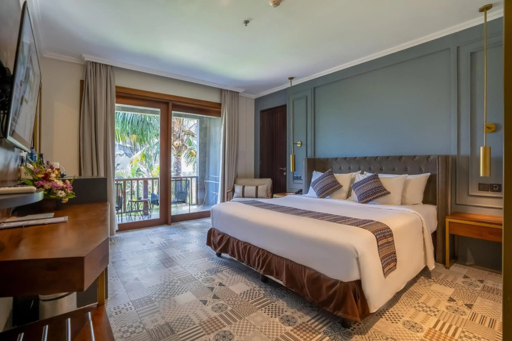 Sense Canggu Beach Hotel