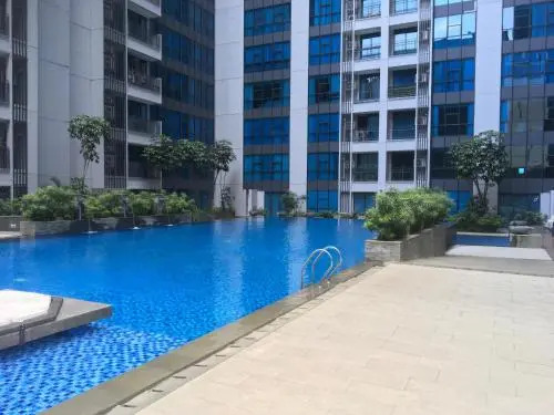 Luxury 2 BR Condo at Casa Grande Residence - Kasablanka Mall