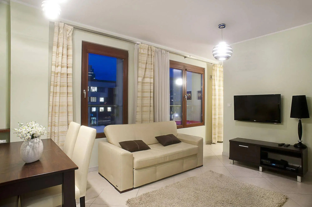 Silver Apartments