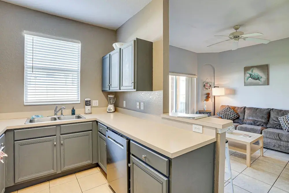 9 Mi to Disney: Spacious Resort Home w/ Lazy River