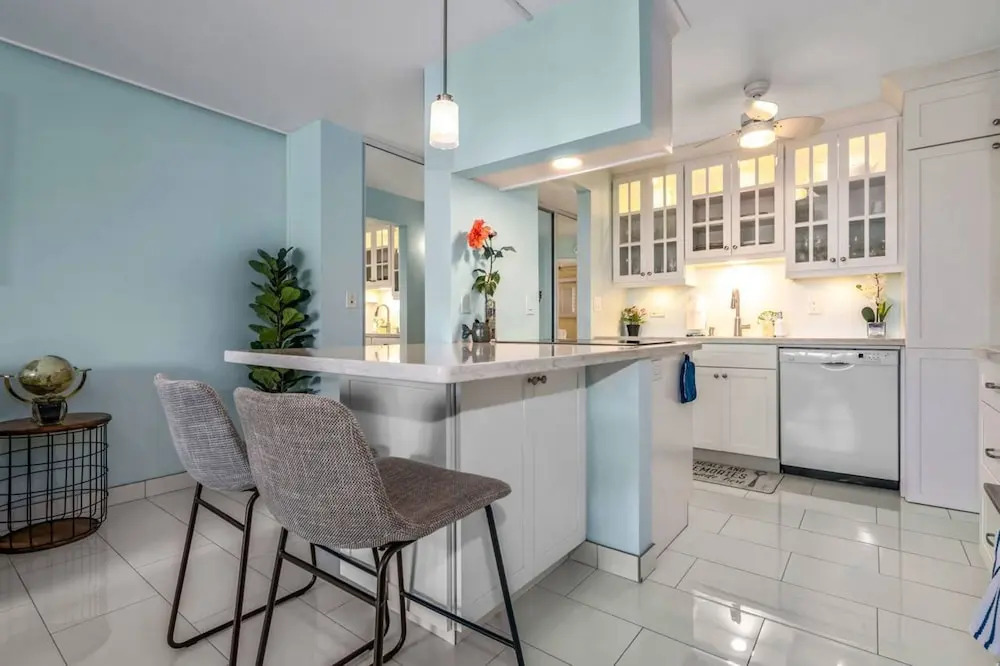 Kamaole Beach Royale 206 By Coldwell Banker Island Vacations