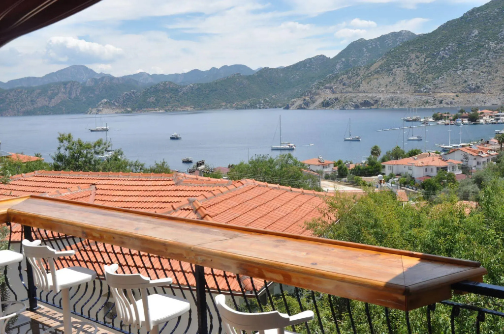 Lacivert Boutique Hotel