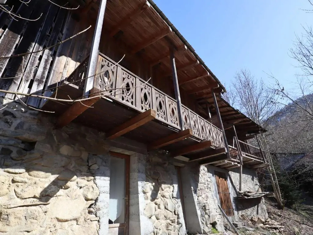 Chalet Arêches-Beaufort, 4 Pièces, 8 Personnes - Fr-1-342-205