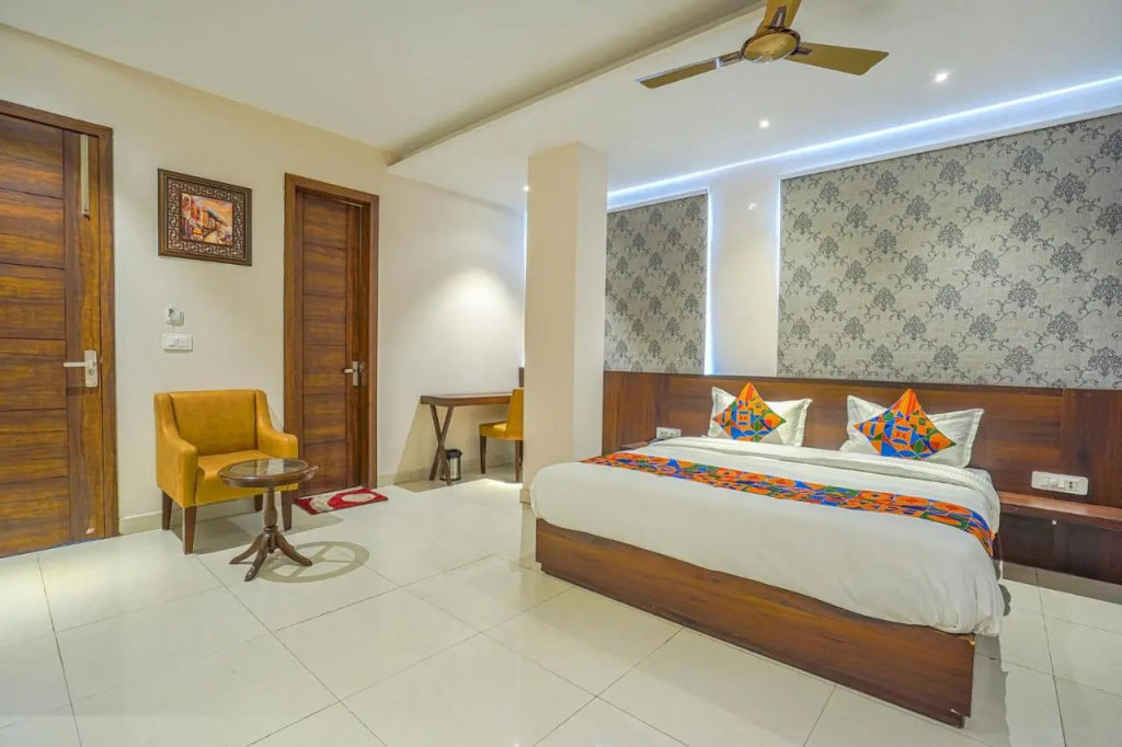 FabHotel Prime Empire