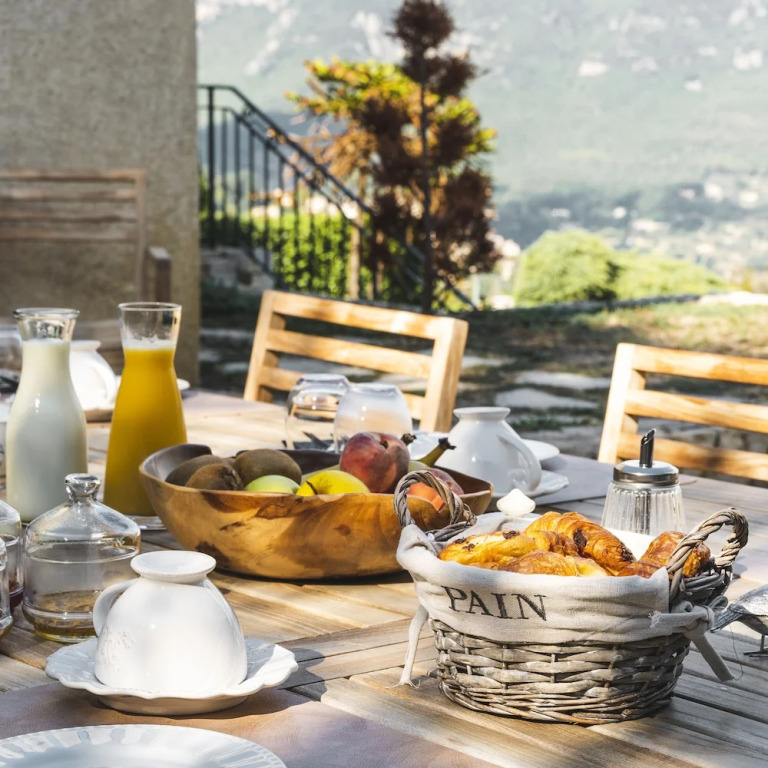 Loup Castel Boutique Hotel B&B