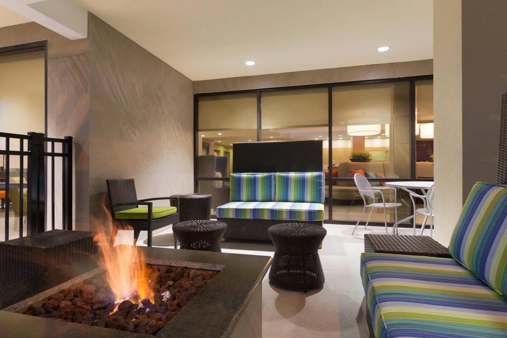 Home2 Suites By Hilton Gainesville