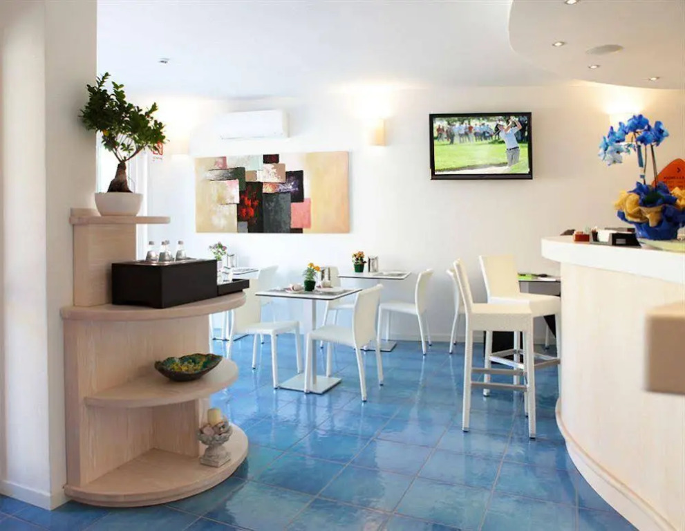 Janas Hotel