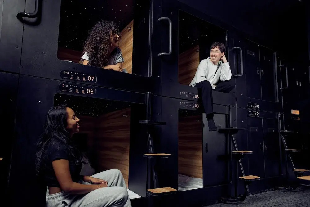 Capsule Hotel Montreal
