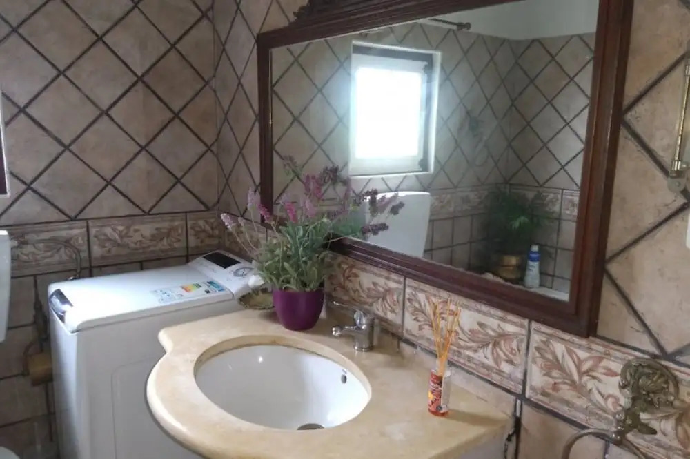 House - 3 Bedrooms with Pool and WiFi - 107434