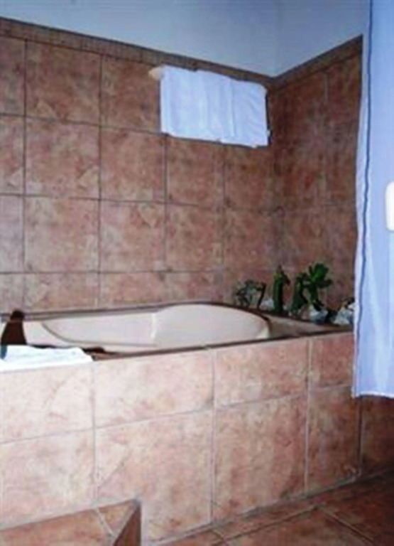 Hotel El Bambu