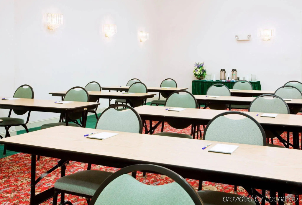 Holiday Inn Express Hotel & Suites Greensboro-East by IHG