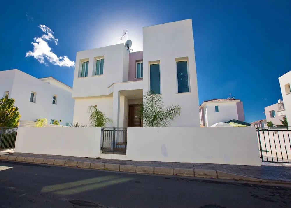 Avra Villa 55