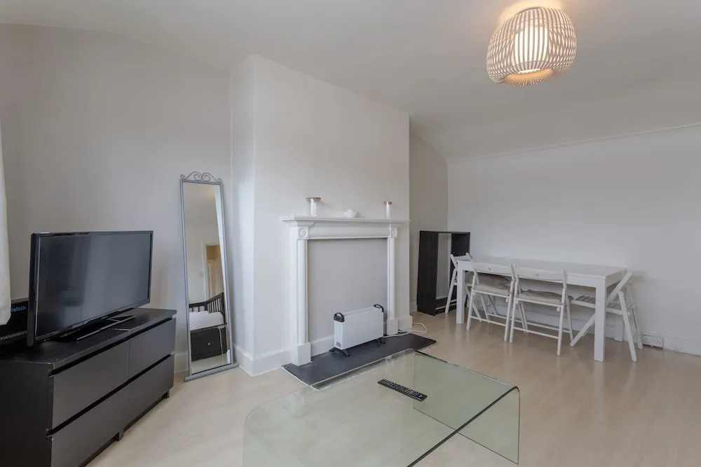 Central 1 Bedroom Flat in Pimlico