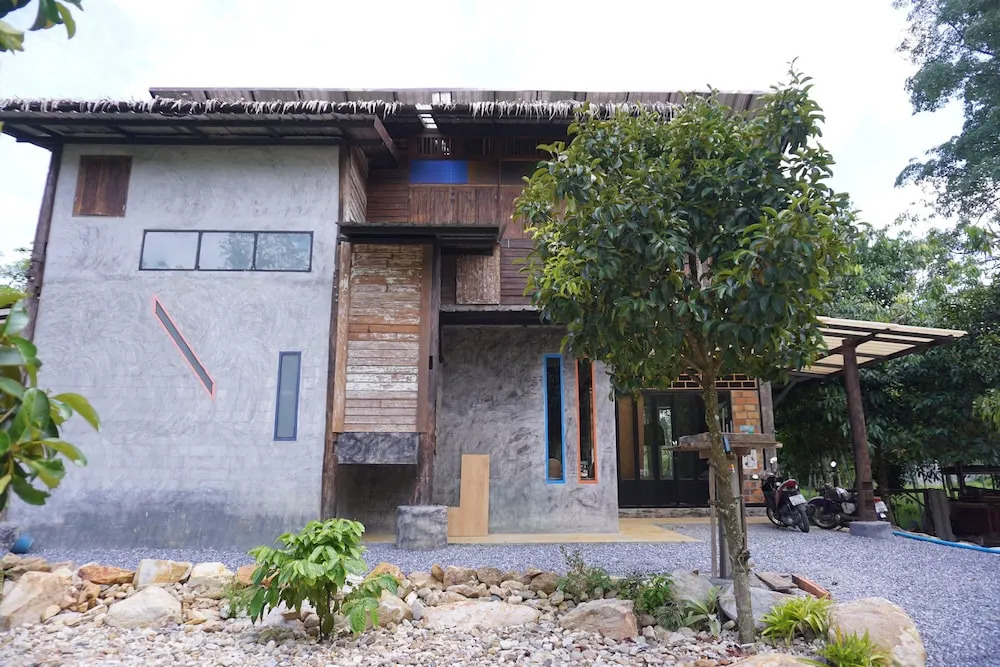 See-Din Studio & FarmStay
