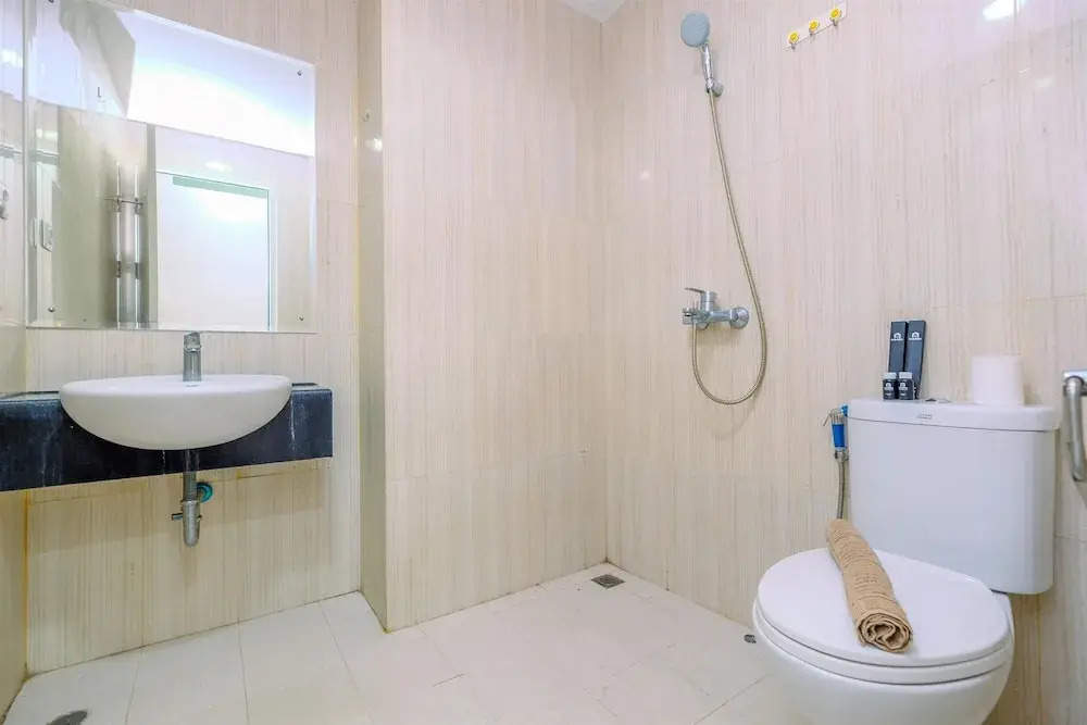 Spacious 2BR at Sentul Tower Apartment