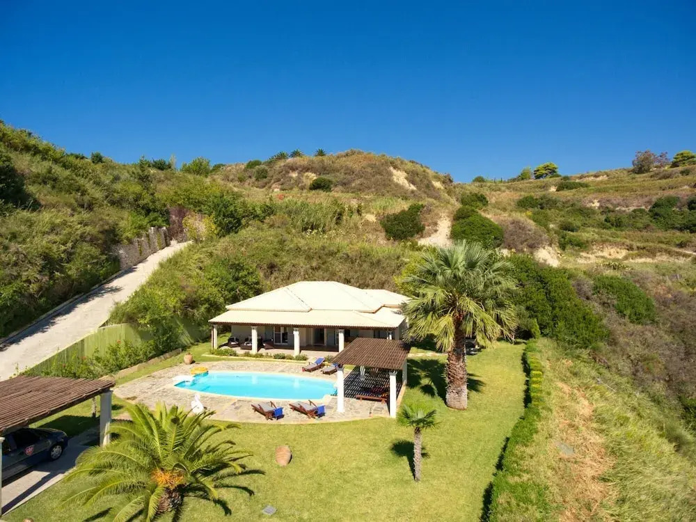 Villa-aris Stunning sea Views