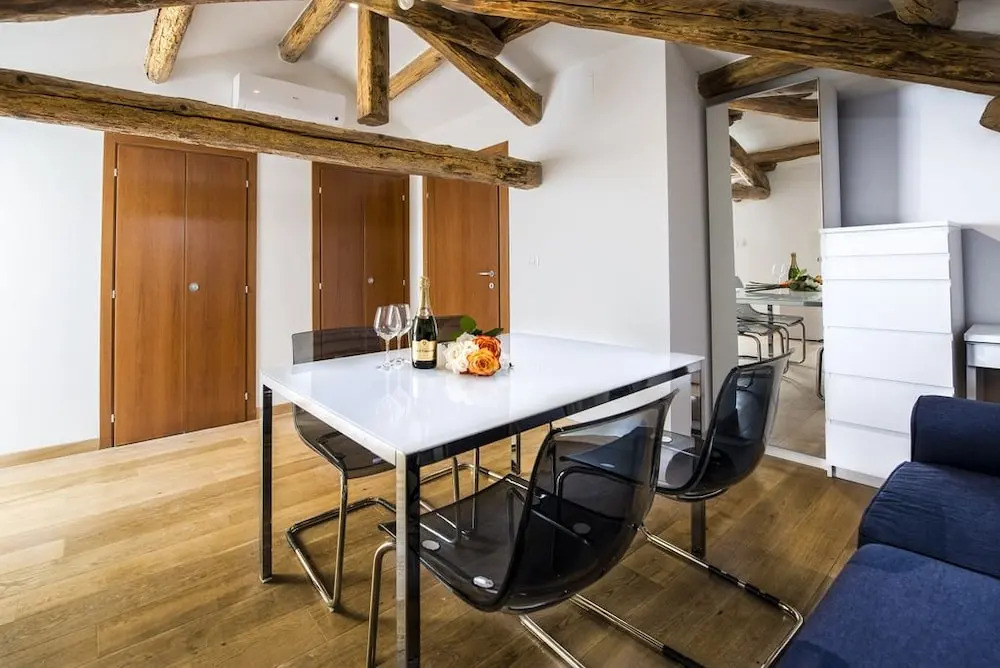 Grand Canal Venetian Small Attic