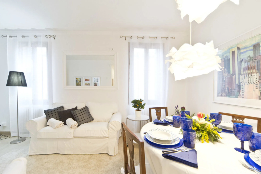 Lovely and Central Apartment for Two 10 min Walk from St Mark s Square Venice Heaven Apartments Collection