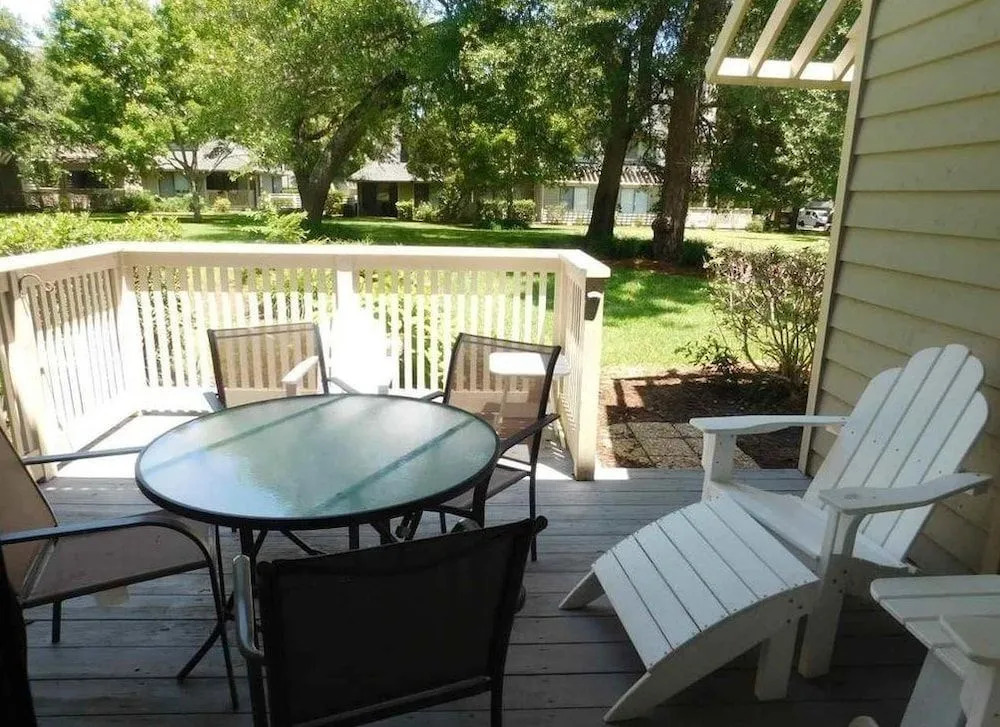 West Hyde Park 14B 2 Bedrooms 2 Bathrooms Villa
