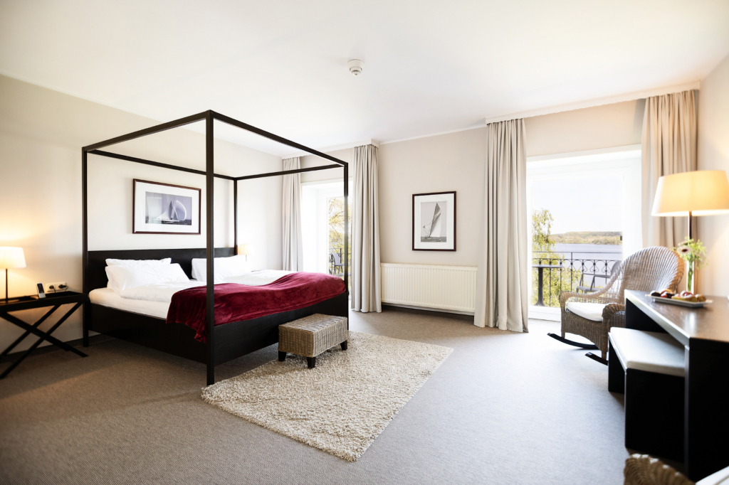 Hotel Dieksee - Collection by Ligula