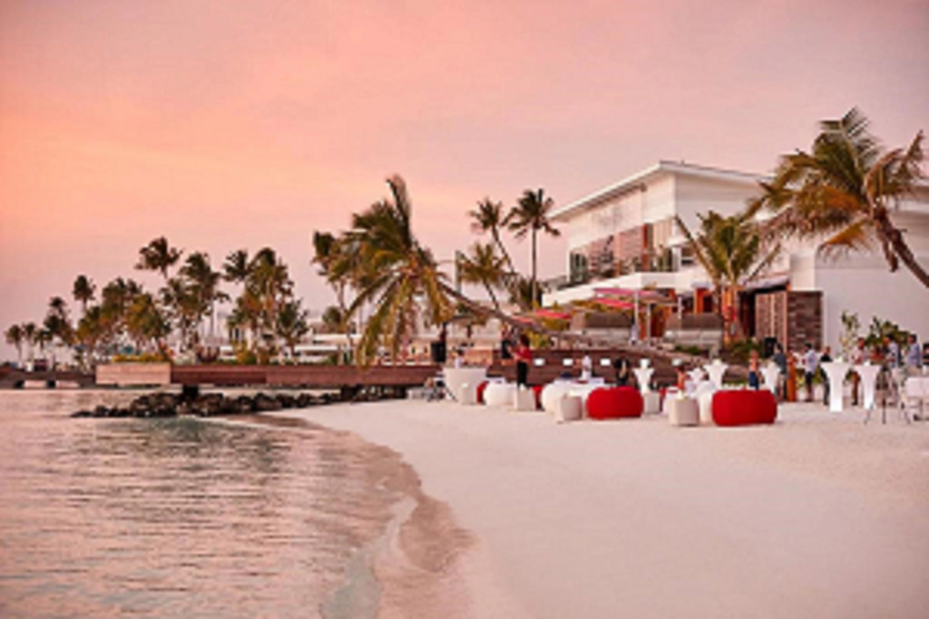 Jumeirah Olhahali Island Maldives