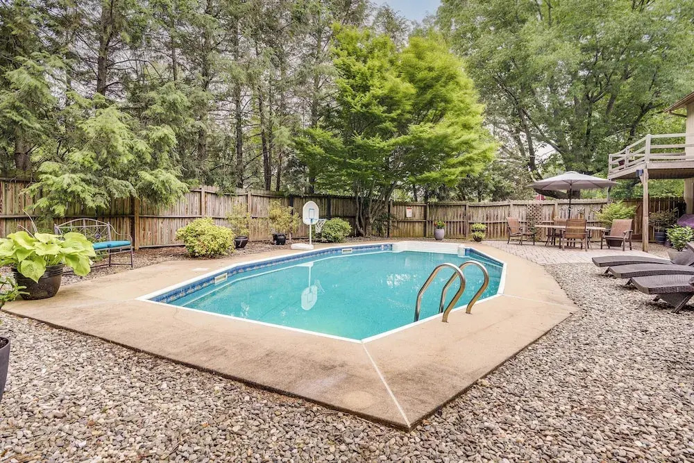 3 Mi to Downtown: Inviting Lancaster Home!