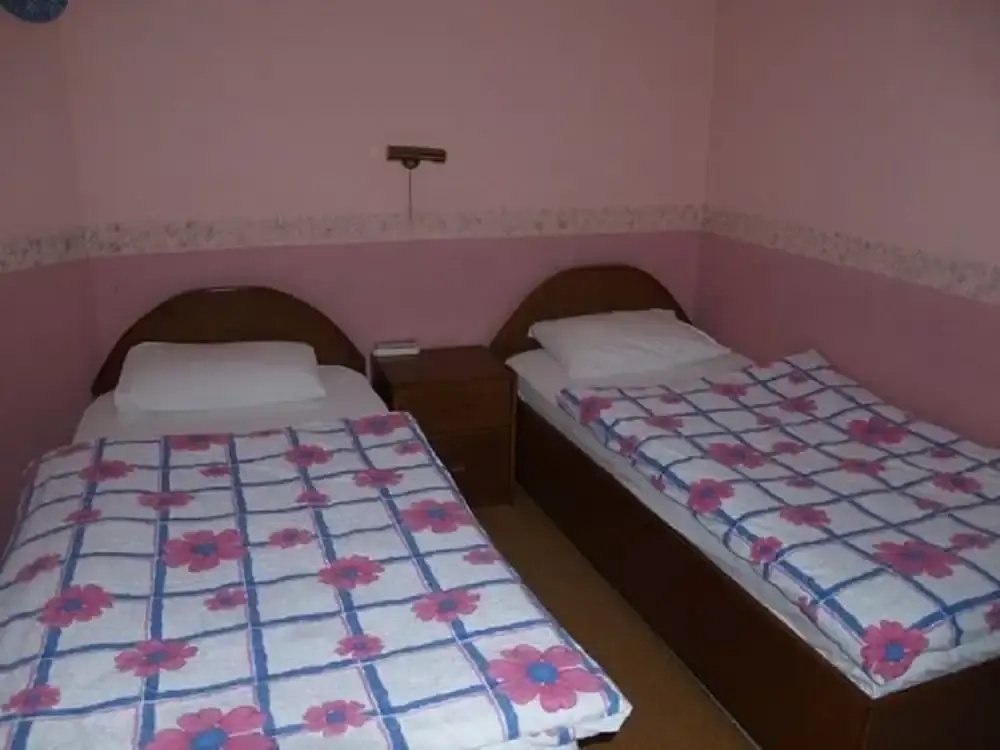 Sultan Pension