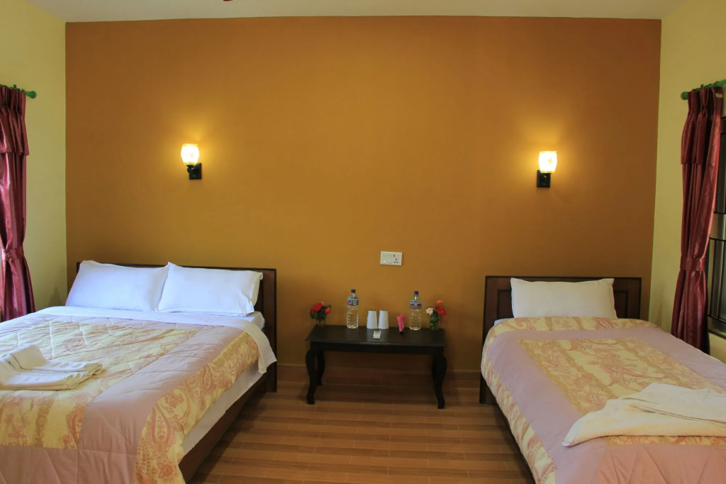 Chitwan Safari Resort