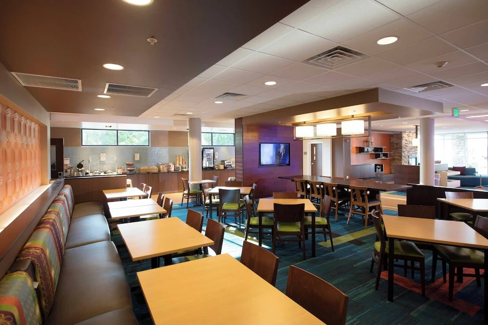 Fairfield Inn & Suites by Marriott Detroit Lakes
