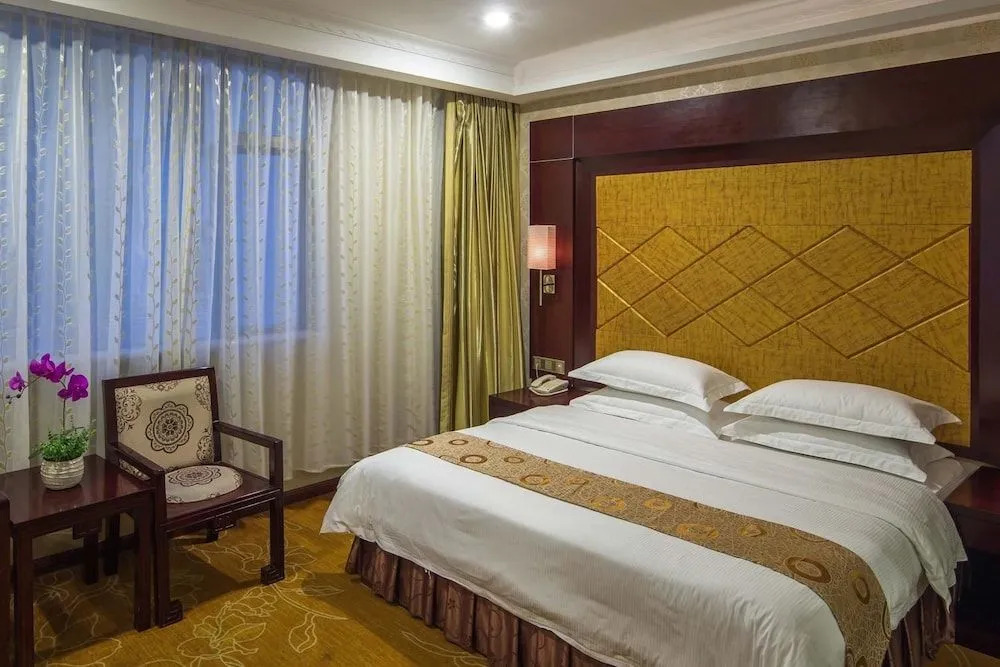 Jinyatai Business Hotel