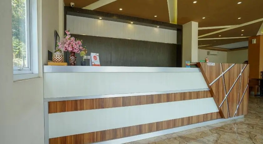 OYO 1727 Hotel 929