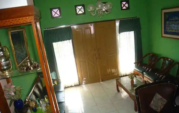 Sukaraja Guest House Pasteur
