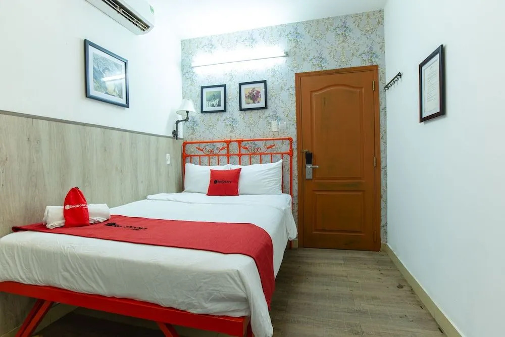 Reddoorz @ Trung Son Residence 2