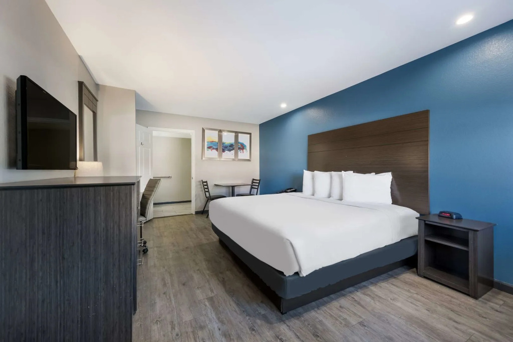 SureStay Hotel by Best Western Spring North Houston