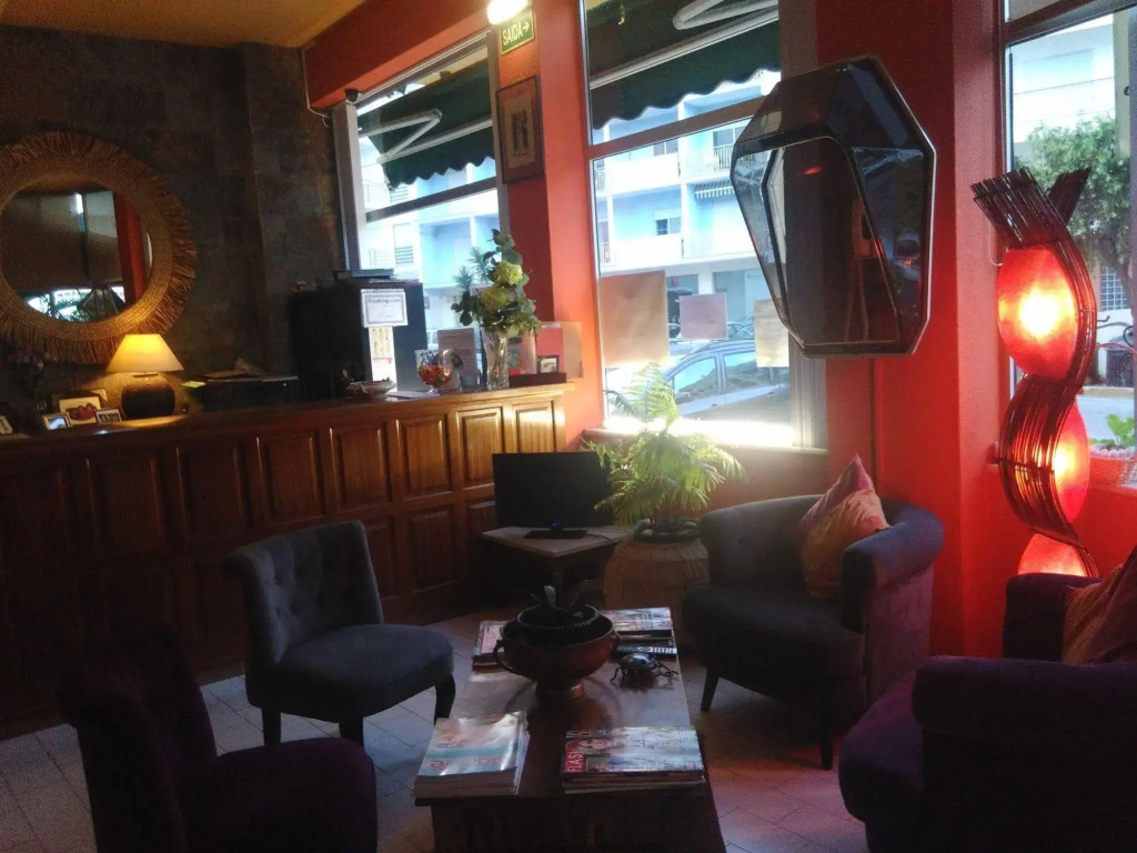 Apartamentos Turisticos Lindomar
